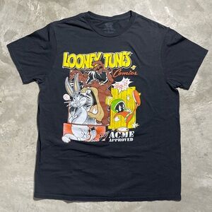 Looney Tunes Oversized Black Tee (Large)